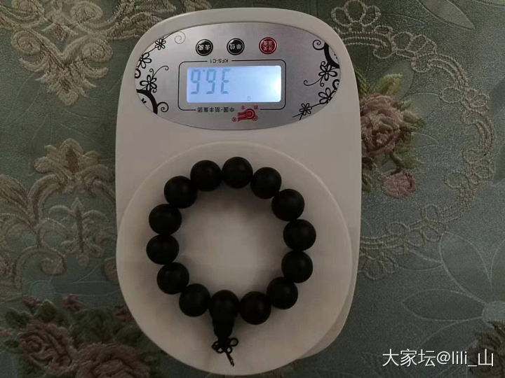 求教，沉香手串，大神来评_沉香