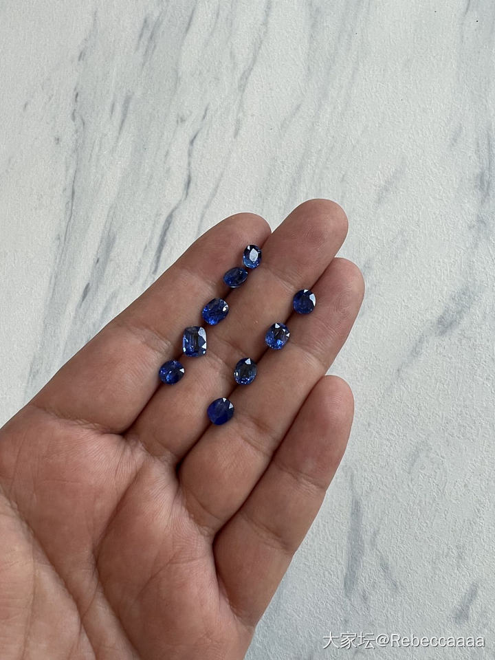 蓝宝的价格_蓝宝石