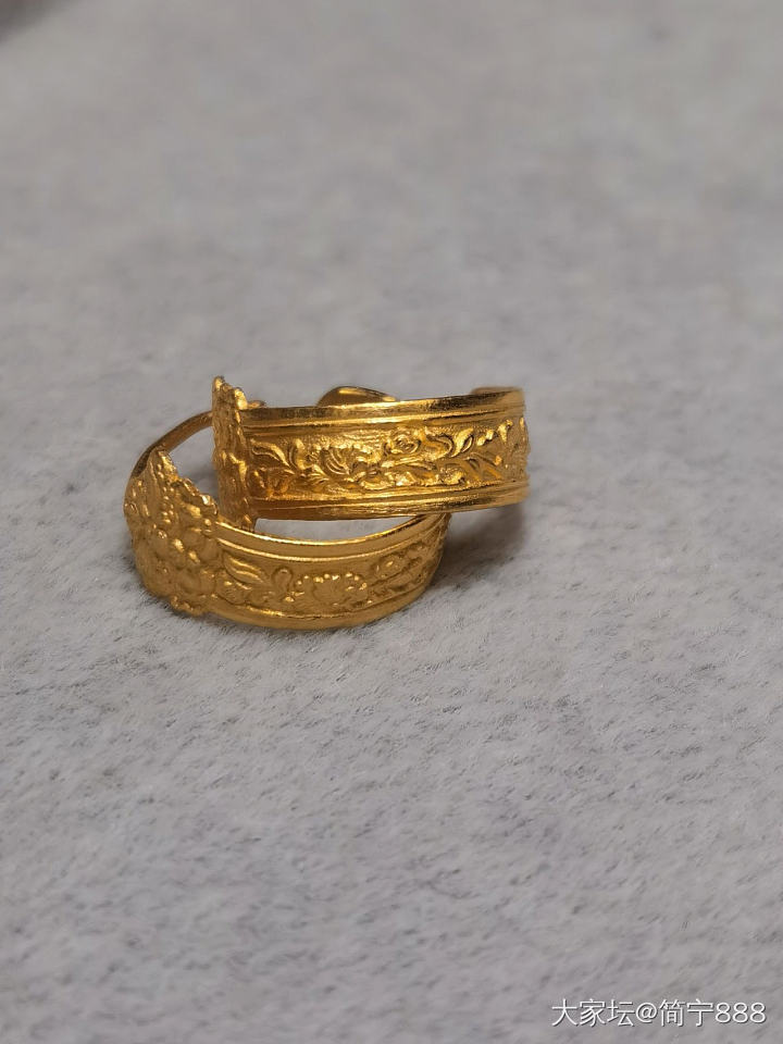 蝶恋花足金耳环_耳环金