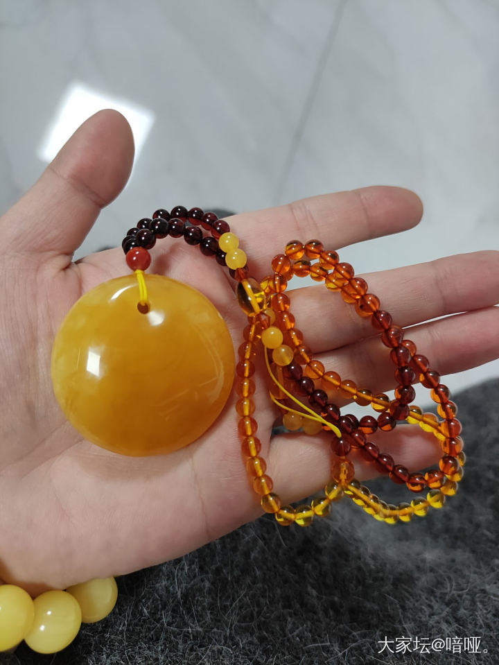 开会三天，蜜蜡搓起来_琥珀蜜蜡