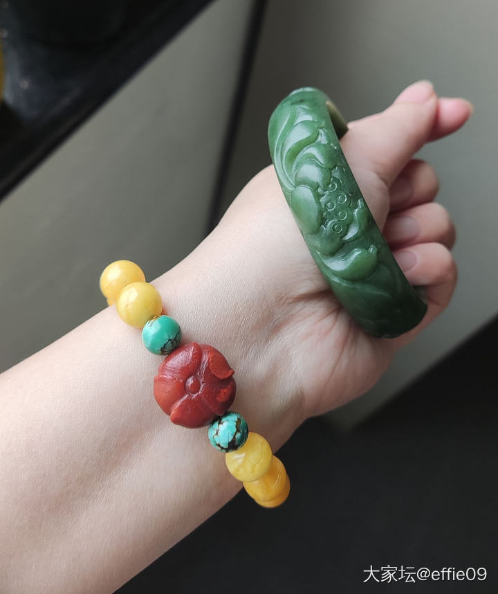 细条碧玉很小清新，适合我_和田玉