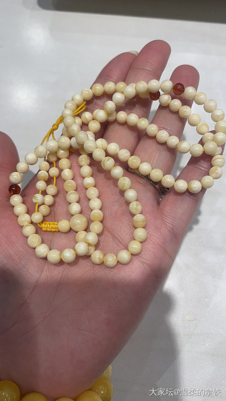 大神们看看蜜蜡_琥珀蜜蜡