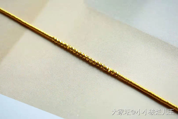 小四位就可以满足的黄金手链_手链