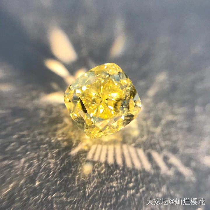 1.01CT FY SI1 EX GD 弱荧光 现货_异形钻彩钻