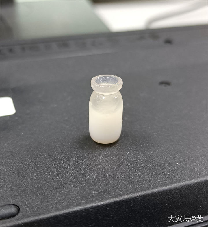 一瓶牛奶_玛瑙玉髓玛瑙