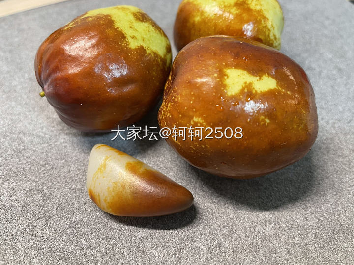 何为枣红皮 看了便知_原石和田玉