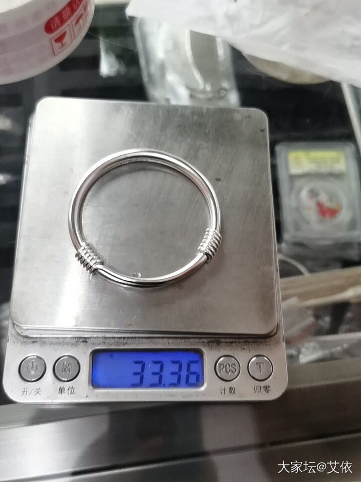 新欢宝塔推_手镯银
