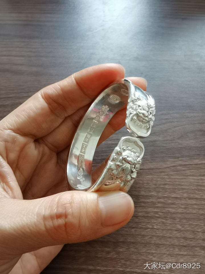 宝银号狮子头轨道做工如何？_匠人银