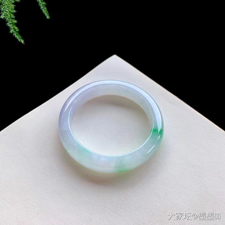 求51 52的种水好的翡翠镯镯_翡翠