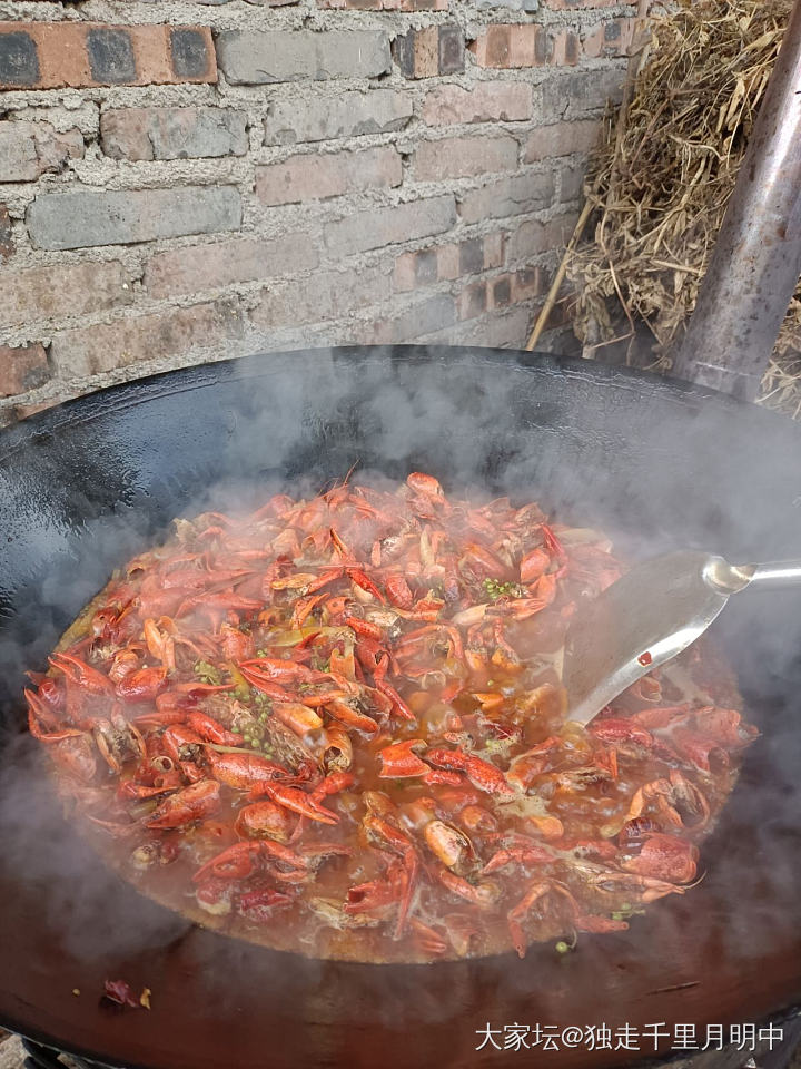 超大份！小龙虾_美食