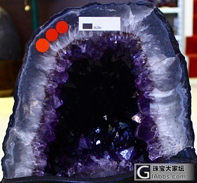 大家看看这款紫晶洞成色怎样？_洞盆簇