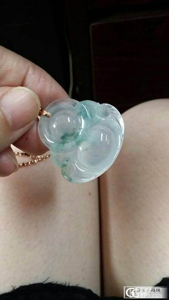 高冰佛公降价了和阳绿水滴戒指_翡翠