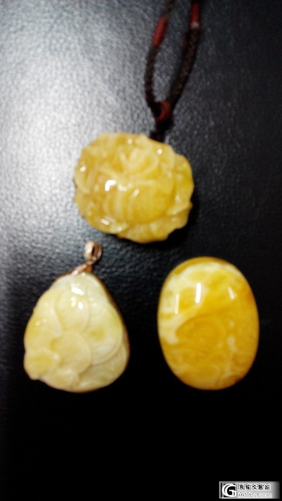 晒晒这几天入的蜜蜡全家福_蜜蜡