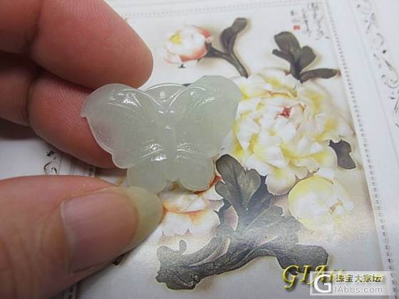 上只蝴蝶飞飞_挂件翡翠和田玉