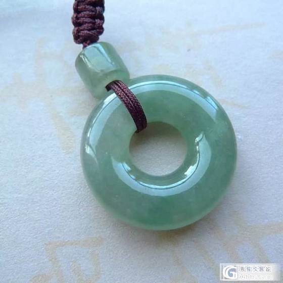 今天给大家分享一些平安扣，看了都保平安，点赞还有赏银子，随便可以水一下。_翡翠