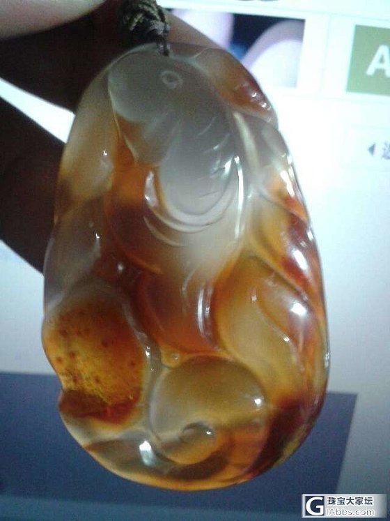我在台北买的南红水籽雕件100元带绳_南红