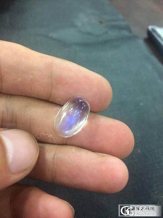 好朋友是卖石头的在斯里兰卡进货，我入了颗帕帕拉恰还有玻璃体月光石大家帮看看价格！_刻面宝石月光石