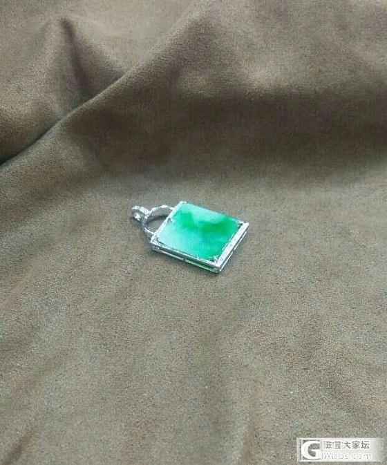 18K金锁_翡翠