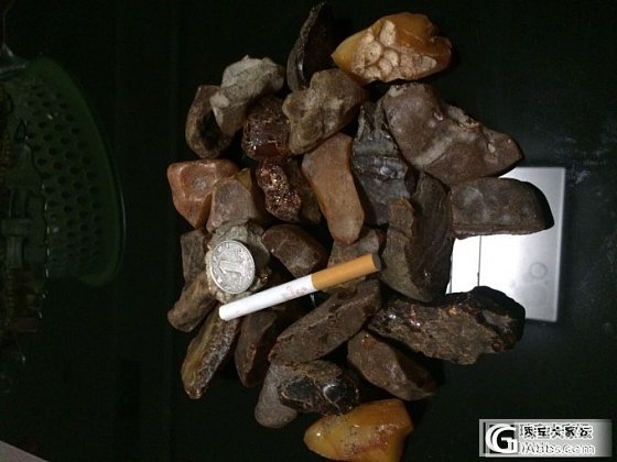 精选乌料原石批发_有机宝石