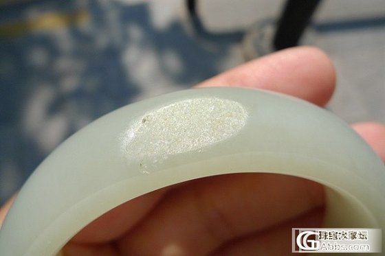 53.5内径素籽镯_卡禄珠宝