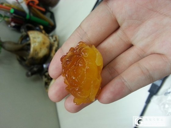 蜜蜡牡丹，全是牡丹，给自己买的，抱团便宜_有机宝石