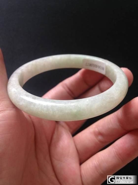 最近新败的小镯，请大师前辈们给长长眼，价格如何？_翡翠