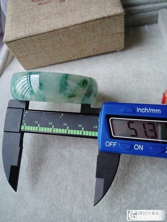 飘花镯全新闲置_翡翠