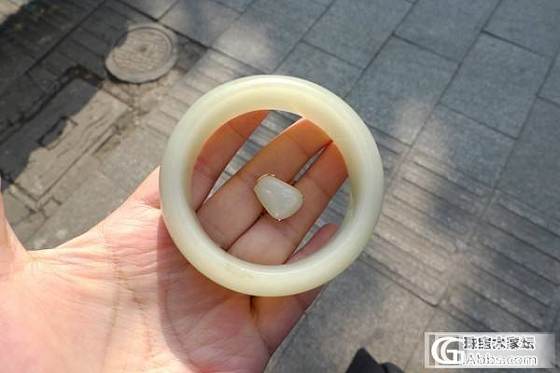 56内径宽素籽镯（已出）_卡禄珠宝