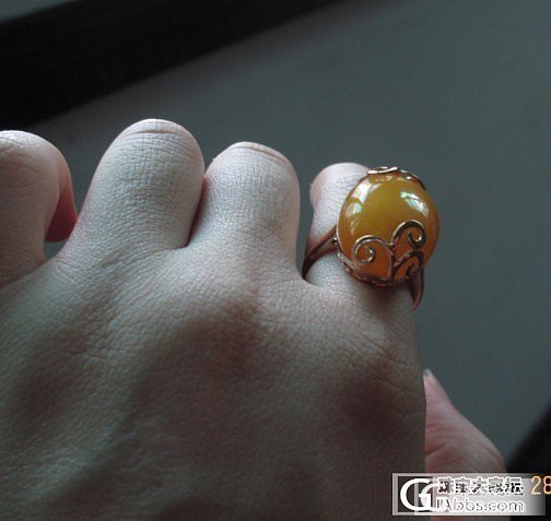 第一次入的蜜蜡戒指_戒指蜜蜡