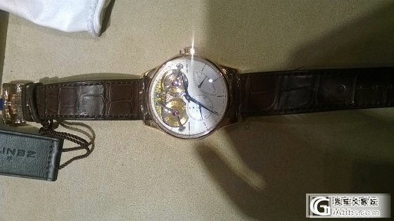 真力时南京西路专卖点体验机芯装配_真力时