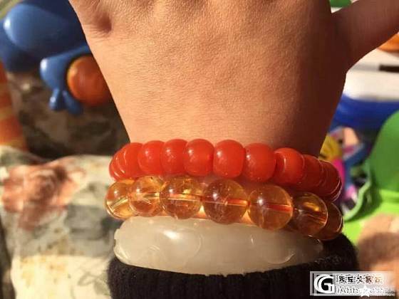 买了一串樱桃红联合料珠子，有问题请教坛子里滴大神们！急_南红