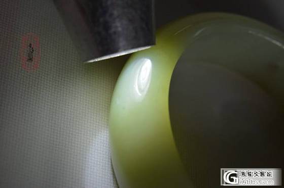 东北老黄玉62mm口径手镯_玉石