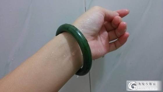 O(∩_∩)O哈哈~缘分来的碧玉圆条镯子_碧玉