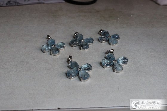 海蓝宝四叶草吊坠 晶体好颜色漂亮~288包邮一朵_宝石