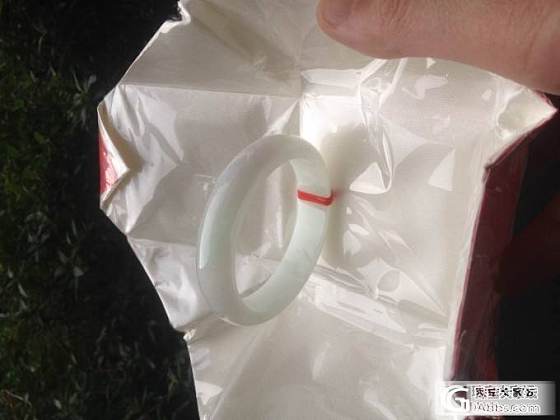底色镯子放弃了，有看中一手，不过这次尺寸有点大，不知道有没有拼单的_翡翠