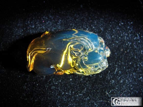 秀一下缅甸净水金蓝_挂件金珀琥珀