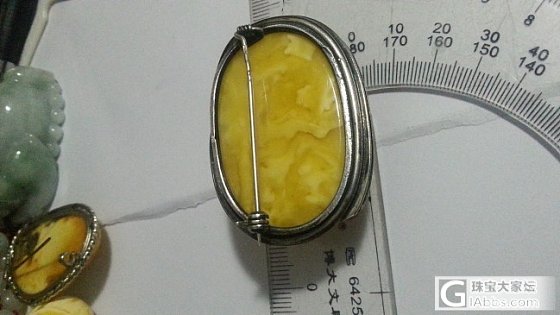 超级美丽 欧洲回流两个完美蜜蜡胸针，可做吊坠，纯天然。值得拥有_珠宝