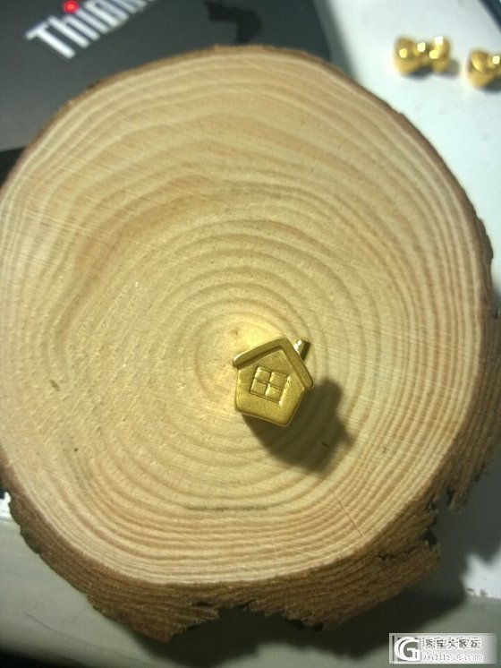 坚持渣图秀黄金_耳钉金