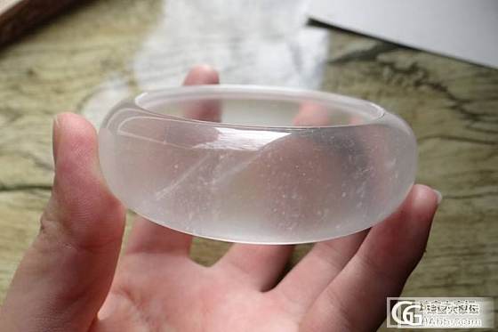 求水沫手镯大圈口_翡翠