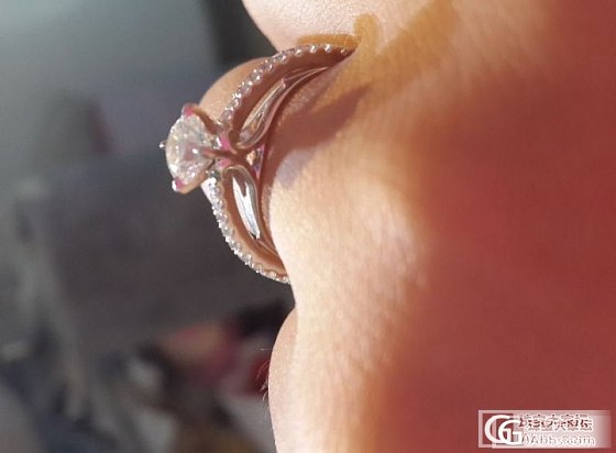 好久不来坛里来了就潜水，看到大家都发秀，我也发发吧_钻石