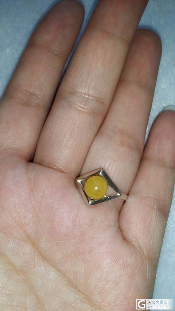各种戒指，石榴石手串和青金手串_珠宝