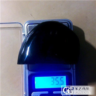 淘到一块原石，各位给看看是血珀还是绿珀？_琥珀