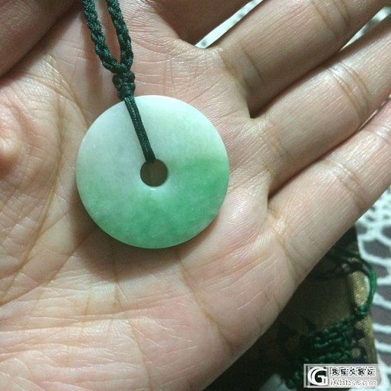 小绿完美平安扣求秒！_翡翠