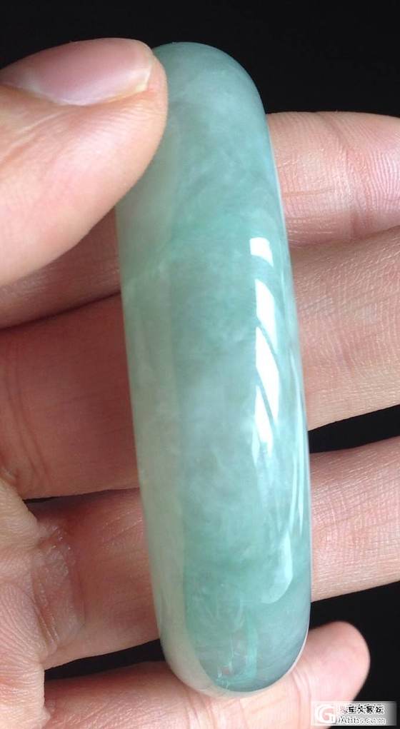 新收了一个镯子，可能吃药了_翡翠