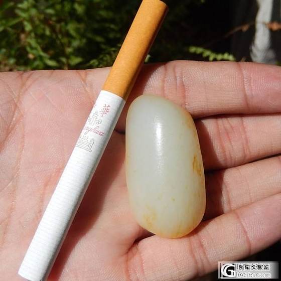 这洒金保真吗？是不是籽料？_和田玉