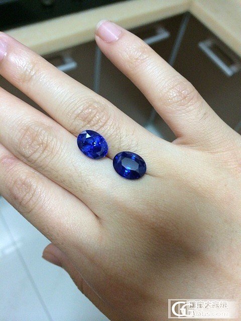 哪一颗好哇？_蓝宝石