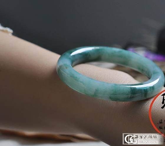 求一个54 55圈口的圆条手镯~_翡翠