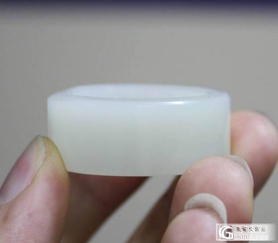 和田玉【玉友园】20.7克细料素扳指_玉石