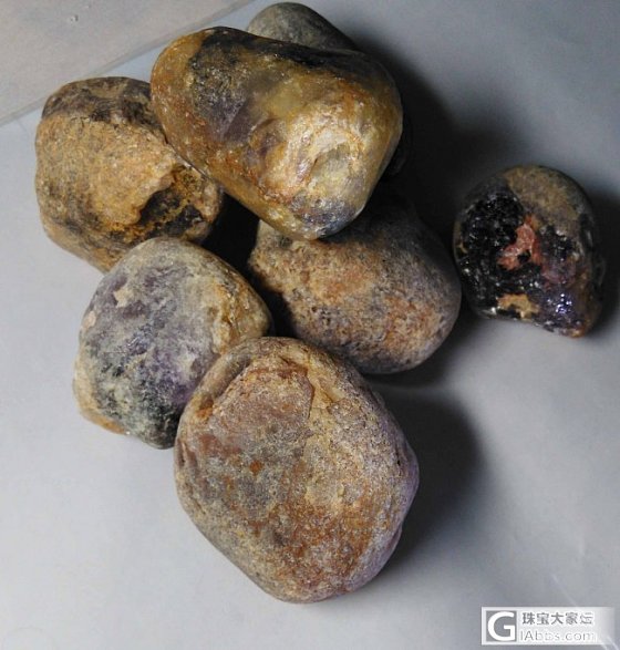 求教这些卵石有价值吗？_水晶