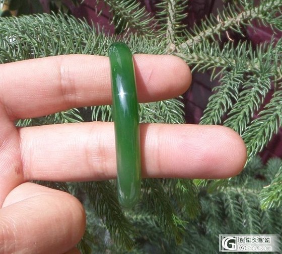 碧玉细条手镯_手镯